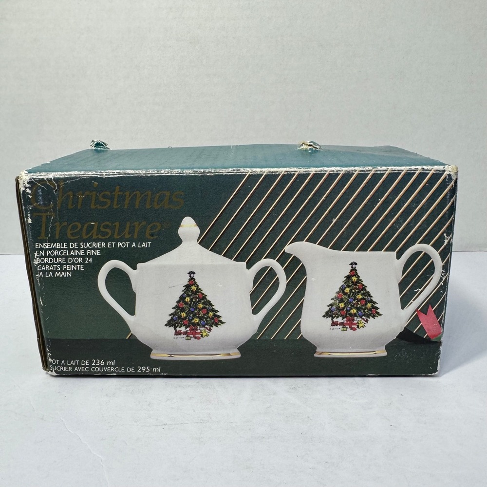 Jamestown China Christmas Treasure Porcelain Sugar and Creamer Set‎ 24K Gold VTG